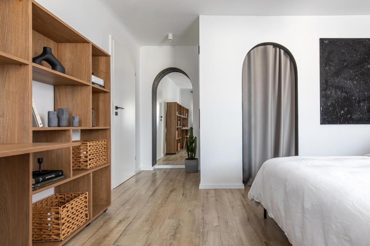 Apartament Downtown Story By Urbanesq